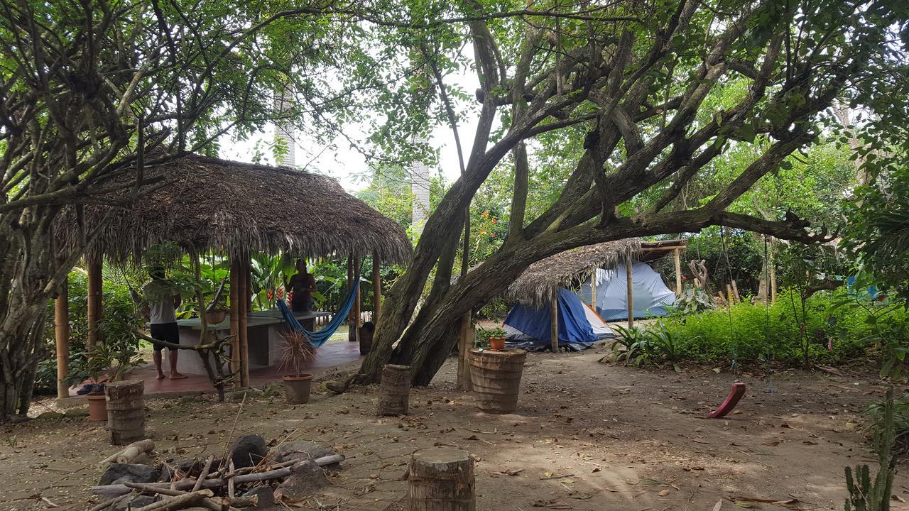 Las Cabanas De La Iguana Ayampe Bagian luar foto